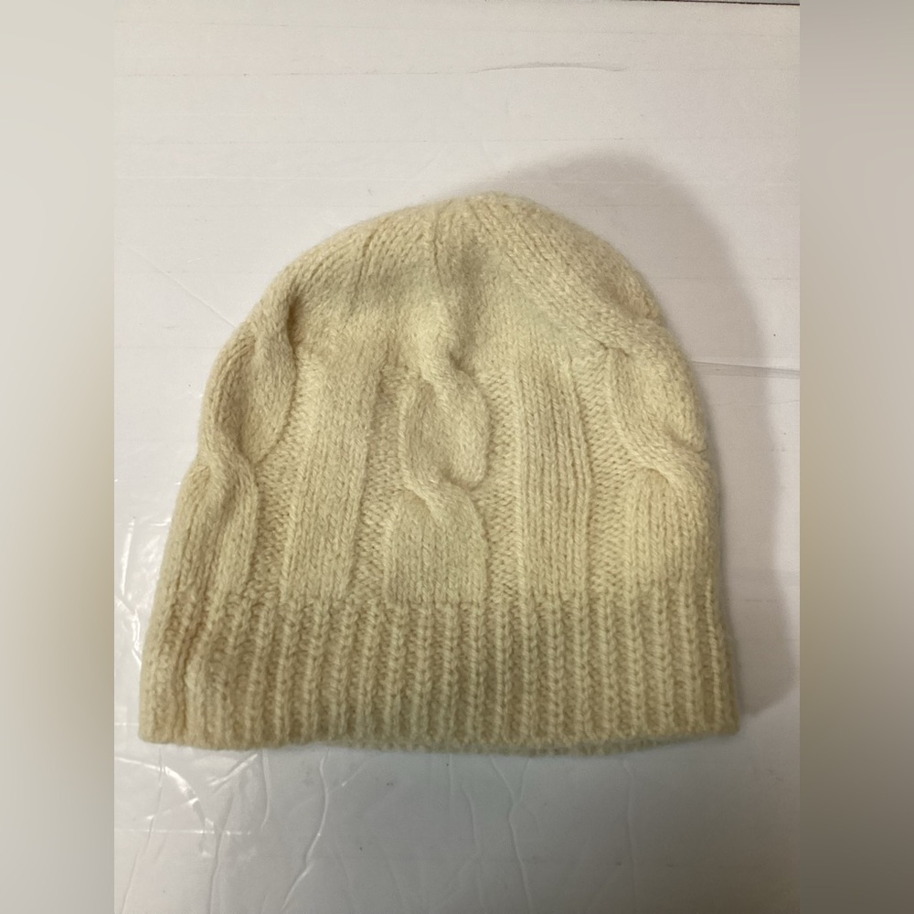 Bonner of Ireland Cream Wool Beanie